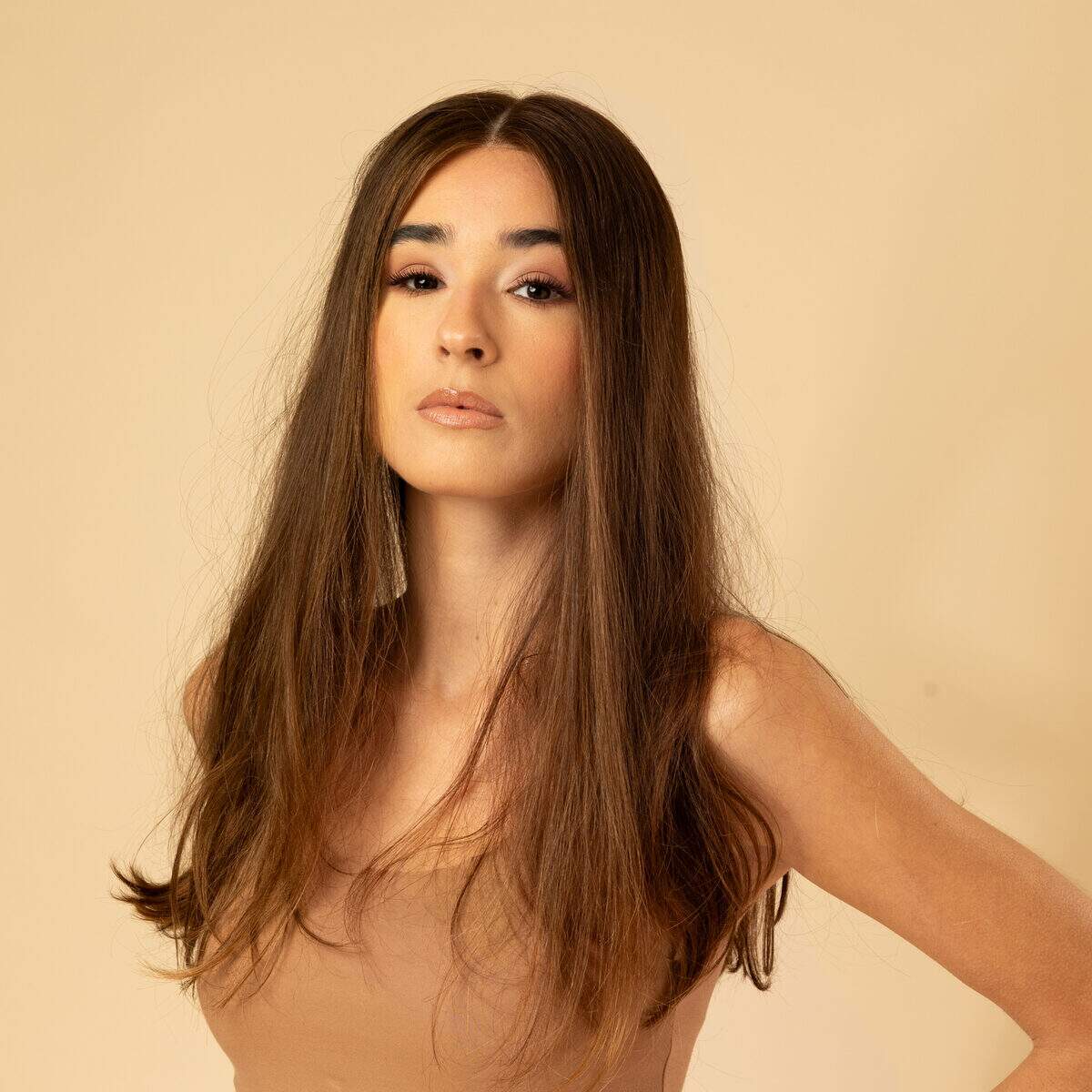 Image de Perruque en cheveux naturel vierge - Longue 30 cm - brun foncé