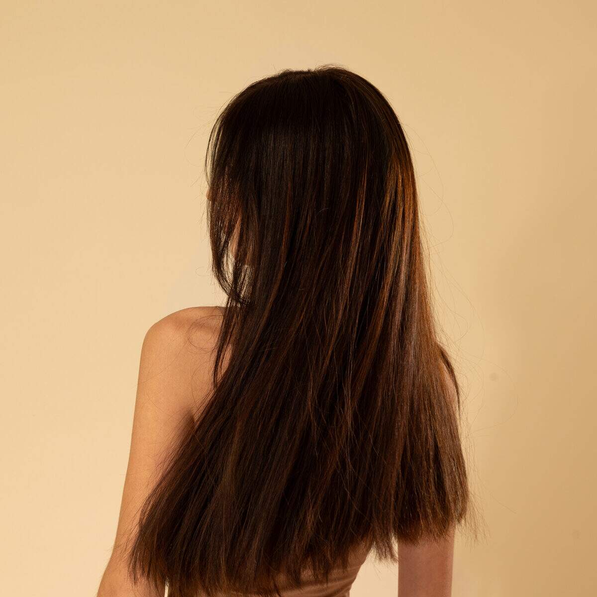 Image de Perruque en cheveux naturel vierge - Longue 30 cm - brun foncé