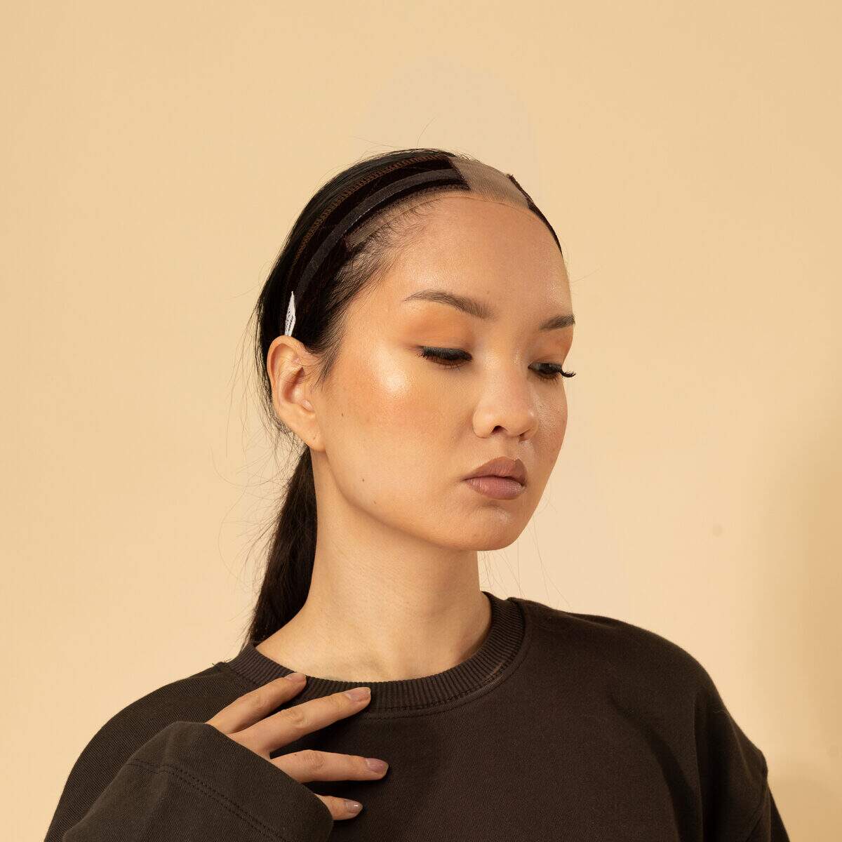 bandeau de fixation pour perruque offrant confort et maintien discret au quotidien